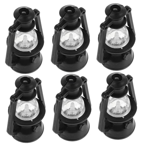 DECHOUS 6 Stück Puppenhauslaterne Deko Miniatur-Laterne Szene Landschaft Lampe Retro Winzig Dolly Ornament Bausatz Klein Möbel Figur Mikro Plastik Black DECHOUS 6 Stück Puppenhauslaterne Deko Miniatur-Laterne Szene Landschaft Lampe Retro Winzig Dolly Ornament Bausatz Klein Möbel Figur Mikro Plastik Black von DECHOUS