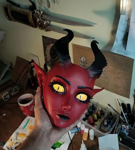 Babydoll-Maske, verstellbare Fantasy-Cosplay-Masken mit Hörnern und Augen, Fantasy Dark Aesthetic, Qualität Chucky Babydoll Demon Maske für Halloween, Rollenspiel, Gothic Decor & Art Display (A) von DEJIN