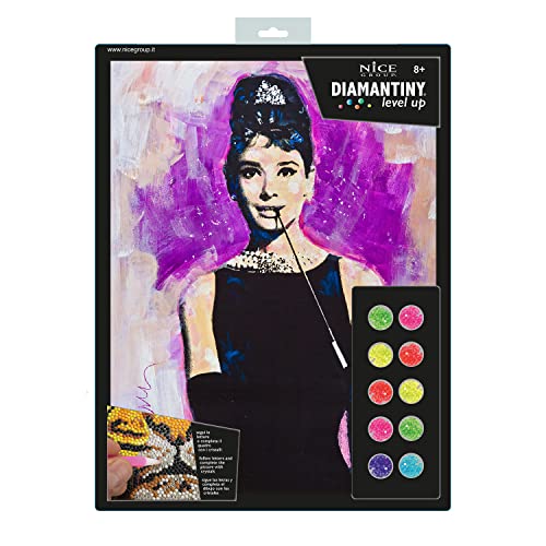 DIAMANTINY Level Up-PLUS Celebrities-Aktivitäten Crystal Art, Diamond Painting Kit, Audrey, A4, 96456 DIAMANTINY Level Up-PLUS Celebrities-Aktivitäten Crystal Art, Diamond Painting Kit, Audrey, A4, 96456 von DIAMANTINY