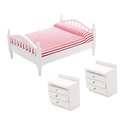 DIKACA Mini Puppenmöbel Doppelbett Mit Nachttischen Dekorative Spielzeugmöbel Für Ideales Zubehör Für Puppenhaus Und Puppenstuben Europäischer Stil DIKACA Mini Puppenmöbel Doppelbett Mit Nachttischen Dekorative Spielzeugmöbel Für Ideales Zubehör Für Puppenhaus Und Puppenstuben Europäischer Stil von DIKACA