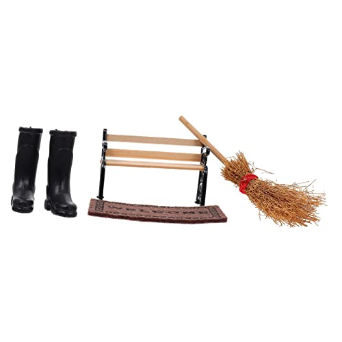 DIYEAH Hochwertige Mini- -Dekoration – Weihnachts-Miniatur- -Set Mit Stiefeln Besen Hocker Und Teppich von DIYEAH