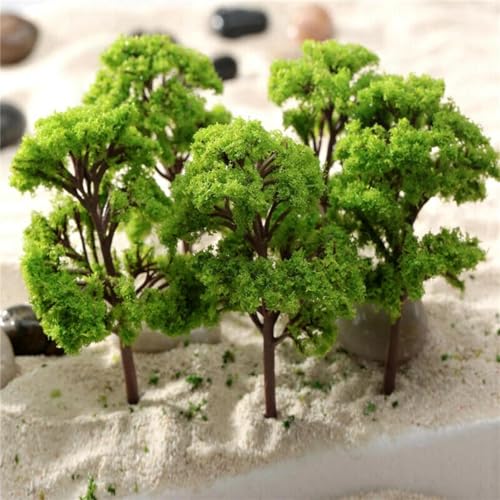 Diorama-Zubehör, Modellbäume, Zug, künstliche Miniatur-Landschaft, Eisenbahn-Dekoration, Gebäude, Landschaftszubehör, 7 cm, 10 Stück Diorama-Zubehör, Modellbäume, Zug, künstliche Miniatur-Landschaft, Eisenbahn-Dekoration, Gebäude, Landschaftszubehör, 7 cm, 10 Stück von DUOLAIYUNSO