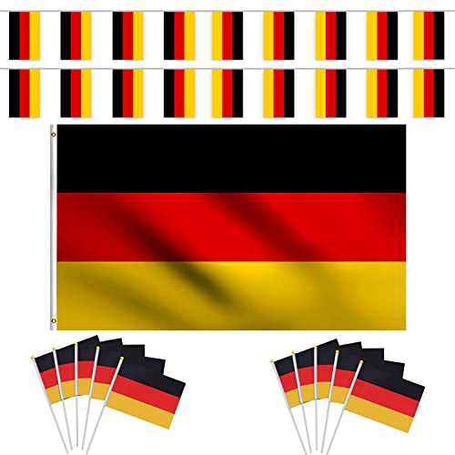 Deutschland Flaggen Bunting Banner Set-Qatar World Cup WM 2022 Dekorationen,Deutschland Hand gehalten Flaggen auf Stick Fußball Bunting für Bar School Outdoor Bunting Deko von DWTECH