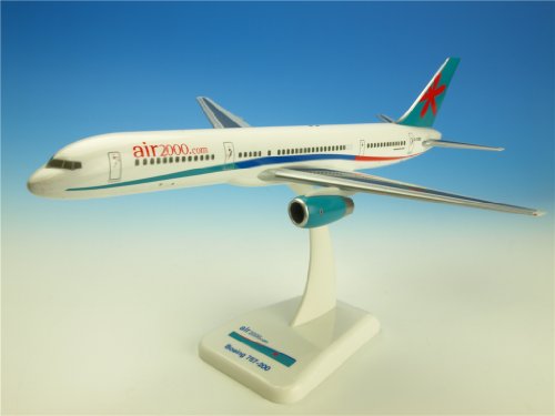 Boeing 757-200 Air 2000 Maßstab 1:200 von Daron