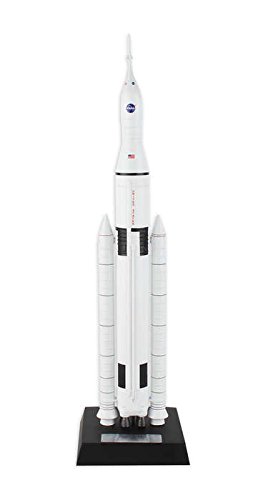 Executive Series Models Space Launch System Model Kit (1/200 Scale) von Daron