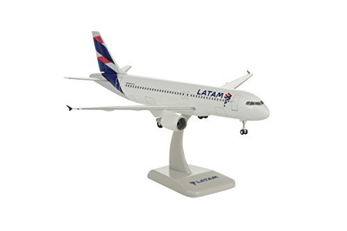 Unbekannt Airbus A320 LATAM Scale 1:200 Unbekannt Airbus A320 LATAM Scale 1:200 von Daron