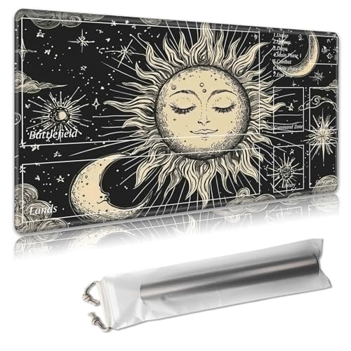 MTG Playmat 61 x 35,6 cm – Magic The Gathering Spielmatte mit kostenlosen Aufbewahrungstaschen, rutschfeste TCG-Spielmatte mit Gummi-Unterseite und genähten Kanten, Commander TCG rollbare Kartenmatte MTG Playmat 61 x 35,6 cm – Magic The Gathering Spielmatte mit kostenlosen Aufbewahrungstaschen, rutschfeste TCG-Spielmatte mit Gummi-Unterseite und genähten Kanten, Commander TCG rollbare Kartenmatte von Decahouy
