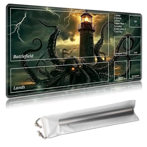 MTG Spielmatte mit Zonen, 61 x 35,6 cm, Sammelkartenspielmatte für TCG & CCG, organisiertes Layout, rutschfeste Gummiunterseite, glatte Stoffoberfläche, inklusive Aufbewahrungstasche, Leuchtturm von Decahouy