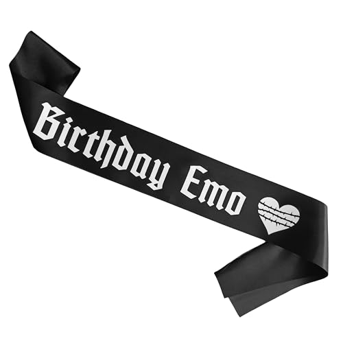 Decorit Emo Geburtstag Party Schärpe, Geburtstag Emo mit Dornenherz, für Szene Kinder & Raw Emotion, Emotional Trauma Merch, Gothic Bday Dekorationen Zubehör, Schwarz Decorit Emo Geburtstag Party Schärpe, Geburtstag Emo mit Dornenherz, für Szene Kinder & Raw Emotion, Emotional Trauma Merch, Gothic Bday Dekorationen Zubehör, Schwarz von Decorit
