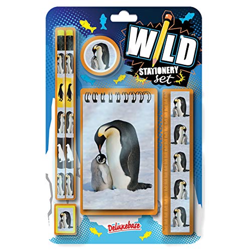Wild Stationery Set - Pinguin von Deluxebase. Diese niedlichen Stationären Schulsets für Mädchen und Jungen enthalten 2 Bleistifte, Radiergummi, Spitzer, Lineal und Notizbuch von Deluxebase
