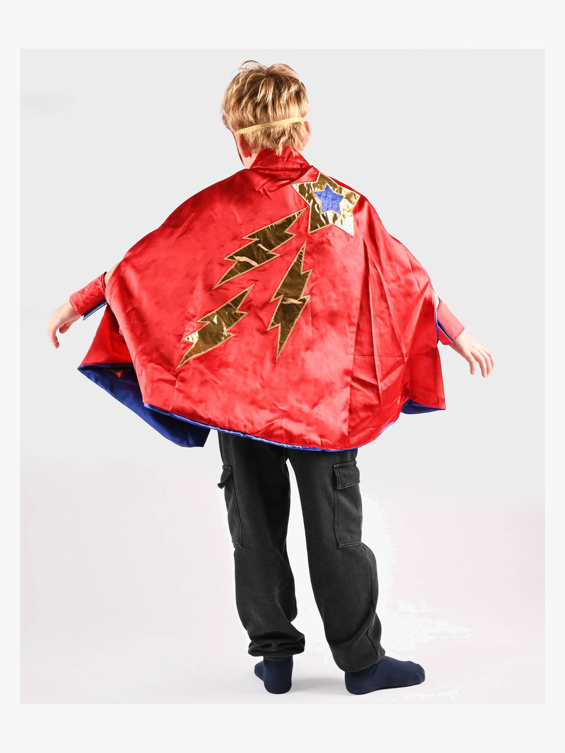 Den Goda Fen Wendbarer Umhang mit Augenmaske 98–128 cm, Blau/Rot Den Goda Fen Wendbarer Umhang mit Augenmaske 98–128 cm, Blau/Rot von Den Goda Fen