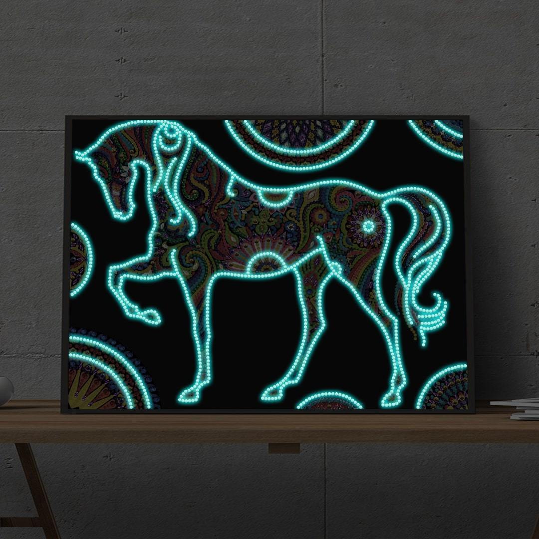 Pferd | Im Dunkeln leuchtend 30x40cm von Diamond Painter