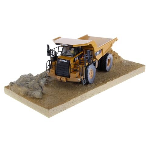 Diecast Masters 85756 - Cat 770 Schwerlast Kipper, gealtert, Maßstab 1:50, ab 14 Jahren, in Blechdose, für Sammler geeignet Diecast Masters 85756 - Cat 770 Schwerlast Kipper, gealtert, Maßstab 1:50, ab 14 Jahren, in Blechdose, für Sammler geeignet von Diecast Masters