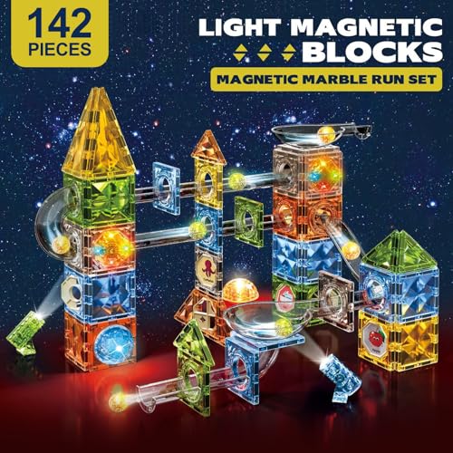 Dilhvy 142 Stück Magnetische Bausteine mit Kugelbahn, Magna Tiles Bunt und Farbleuchte, Starker Magnet Spielzeug, Montessori STEM Magnetspiel für Kinder ab 3-10+Jahre Dilhvy 142 Stück Magnetische Bausteine mit Kugelbahn, Magna Tiles Bunt und Farbleuchte, Starker Magnet Spielzeug, Montessori STEM Magnetspiel für Kinder ab 3-10+Jahre von Dilhvy