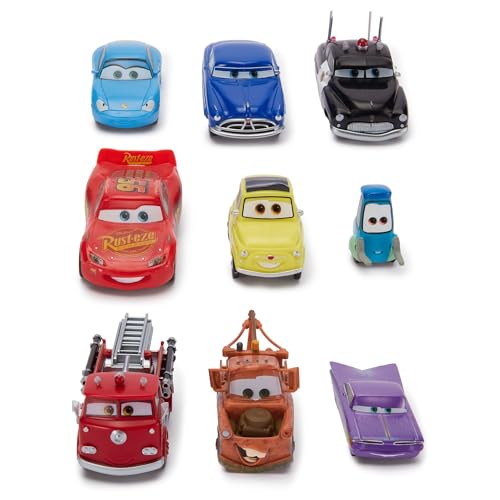 Disney Store Official - Cars (Pixar) - Spielzeugfigurenset - 9 Spielzeuge - Mit Lightning McQueen, Hook, Sally, Ramone, Red, Sheriff, Doc, Luigi und Guido - Ab 3 Jahren geeignet von Disney Store