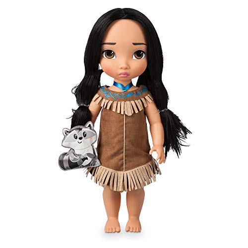Disney Store Puppe Pocahontas aus der Animator Collection, 39 cm / 15", echt wirkendes Haar zum Kämmen und Outfit, mit Meeko als Plüschtier aus Satin, Sammelpuppe geeignet für Kinder ab 3 Jahren von Disney Store