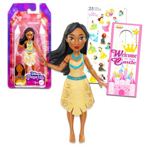Disney Princess Pocahontas Puppen-Set, 3-teiliges Pocahontas-Spielzeug-Set mit Pocahontas-Puppe für Mädchen, Aufkleber und mehr (Pocahontas 12,7 cm kleine Figur für Kinder, Kleinkinder) von Disney