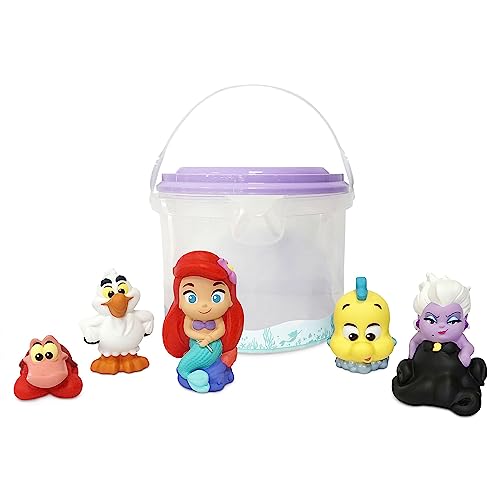 Disney Store Offizielles Badespielzeugset für Kinder, Arielle, die Meerjungfrau, 5 Teile, Spielset Enthält Eimer mit Siebdeckel und Fünf Figuren, Geeignet ab 6 Monaten von Disney Store