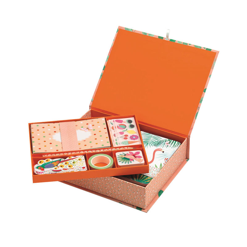 Geschenkbox MARIE mit Papeterie in orange/bunt von Djeco