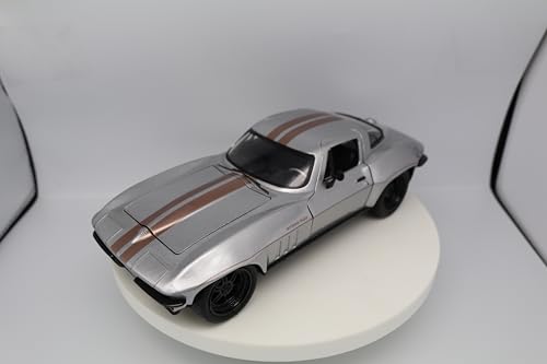 Doyomtoy Alloy Car Model, (Fast and Furious) Dominic, Brian, Muscle Car, Supercar, 1:24 Scale Kit... (silbrig) von Doyomtoy
