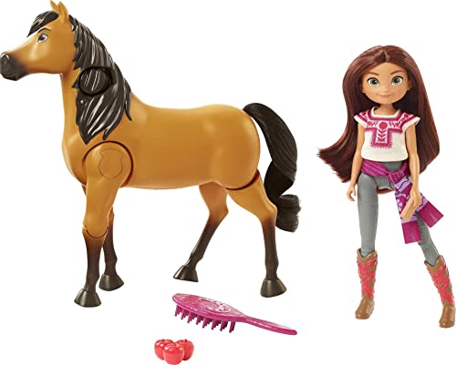 Dreamworks Spirit GXF95 - Reitabenteuer Set mit Lucky Puppe (17,78 cm) & Pferd Spirit (20,32 cm), Spielzeug ab 3 Jahren von Dreamworks Spirit