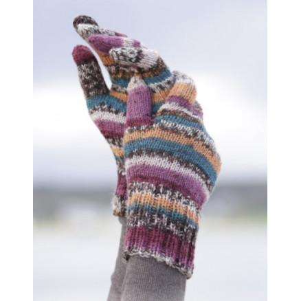 Autumn Stripes by DROPS Design - Strickmuster mit Kit einfache Handschuhe Größen S/M - L/XL von Drops - Garnstudio