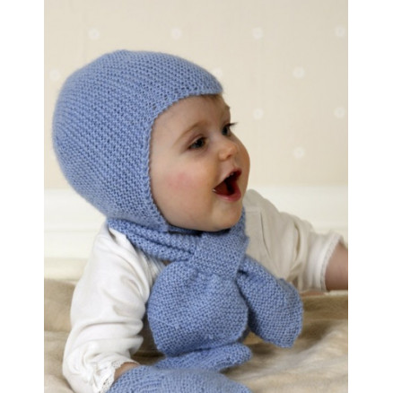 Baby Aviator Hat by DROPS Design - Strickmuster mit Kit Baby-Mütze, Schal und Fäustlinge Größen 4-9 Monate von Drops - Garnstudio