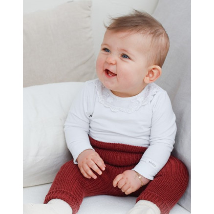 Cutipie Pants by DROPS Design - Baby Pants Strickmuster Größe 0/1 Monat - 3/4 Jahre von Drops - Garnstudio