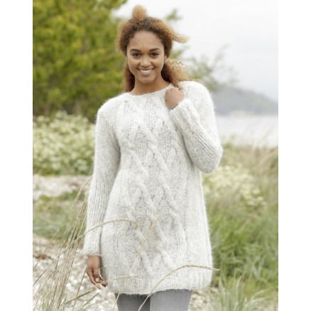 Diamond Bliss by DROPS Design - Strickmuster mit Kit Pullover mit Zopfmuster Größen XS/S - XXXL Diamond Bliss by DROPS Design - Strickmuster mit Kit Pullover mit Zopfmuster Größen XS/S - XXXL von Drops - Garnstudio