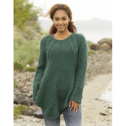 Emerald Queen by DROPS Design - Strickmuster mit Kit Tunica mit Zopfmuster Größen S-XXXL Emerald Queen by DROPS Design - Strickmuster mit Kit Tunica mit Zopfmuster Größen S-XXXL von Drops - Garnstudio