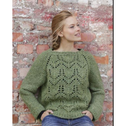 Miss Moss by DROPS Design - Strickmuster mit Kit Pullover Größen S - XXXL Miss Moss by DROPS Design - Strickmuster mit Kit Pullover Größen S - XXXL von Drops - Garnstudio