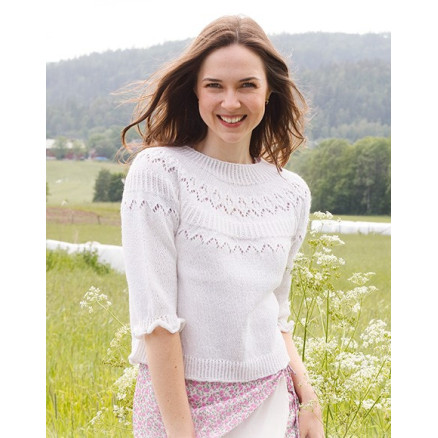 Mountain Frill by DROPS Design - Blusenstrickmuster Größe S - XXXL Mountain Frill by DROPS Design - Blusenstrickmuster Größe S - XXXL von Drops - Garnstudio