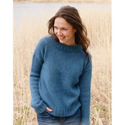 Rhapsody in Blue by DROPS Design - Blusenstrickmuster Größe. XS - XXXL Rhapsody in Blue by DROPS Design - Blusenstrickmuster Größe. XS - XXXL von Drops - Garnstudio