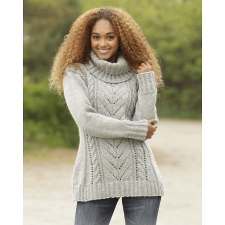 Snow Tracks by DROPS Design - Strickmuster mit Kit Pullover mit Zopfmuster Größen S - XXXL Snow Tracks by DROPS Design - Strickmuster mit Kit Pullover mit Zopfmuster Größen S - XXXL von Drops - Garnstudio