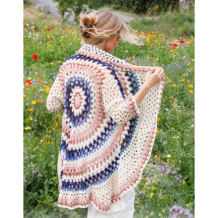 Summer Sunset by DROPS Design - Strickjacke Häkelmuster Größe S - XXXL Summer Sunset by DROPS Design - Strickjacke Häkelmuster Größe S - XXXL von Drops - Garnstudio