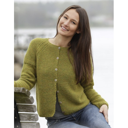 Sweet Olivia Cardigan by DROPS Design - Strickmuster mit Kit Strickjacke mit Raglan Größen S - XXXL Sweet Olivia Cardigan by DROPS Design - Strickmuster mit Kit Strickjacke mit Raglan Größen S - XXXL von Drops - Garnstudio