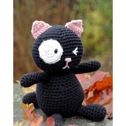 Sylvester by DROPS Design - Häkelmuster mit Kit Katze 18cm von Drops - Garnstudio