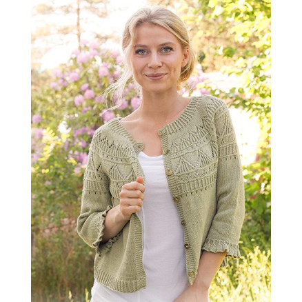 Treasure Hunt Cardigan by DROPS Design - Strickmuster für Strickjacken Größe. S - XXXL Treasure Hunt Cardigan by DROPS Design - Strickmuster für Strickjacken Größe. S - XXXL von Drops - Garnstudio
