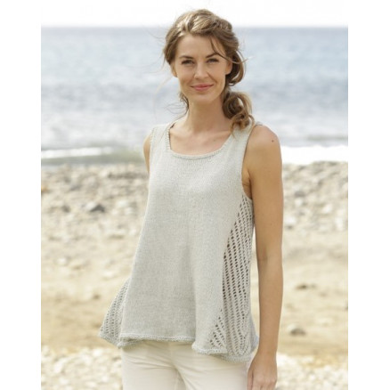 Venezia Top by DROPS Design - Strickmuster mit Kit A-Linie Top mit Spitzenmuster Größen S - XXXL Venezia Top by DROPS Design - Strickmuster mit Kit A-Linie Top mit Spitzenmuster Größen S - XXXL von Drops - Garnstudio