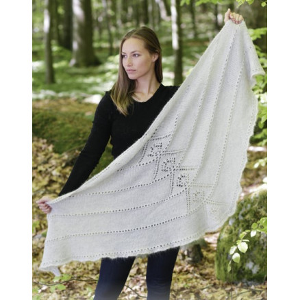 Viking Spirit by DROPS Design - Strickmuster mit Kit Tuch mit Spitzenmuster 180x70cm Viking Spirit by DROPS Design - Strickmuster mit Kit Tuch mit Spitzenmuster 180x70cm von Drops - Garnstudio