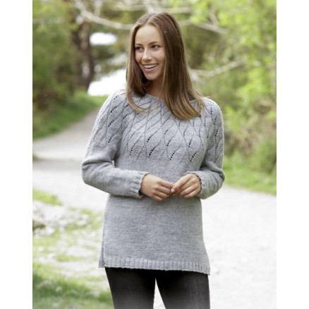 Winter Sea by DROPS Design - Strickmuster mit Kit Pullover mit rundem Yoke und Spitzenmuster Größen S - XXXL Winter Sea by DROPS Design - Strickmuster mit Kit Pullover mit rundem Yoke und Spitzenmuster Größen S - XXXL von Drops - Garnstudio