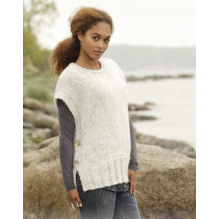 Winter is Coming by DROPS Design - Strickmuster mit Kit Weste mit Belüftungslöchern Größen S - XXXL Winter is Coming by DROPS Design - Strickmuster mit Kit Weste mit Belüftungslöchern Größen S - XXXL von Drops - Garnstudio