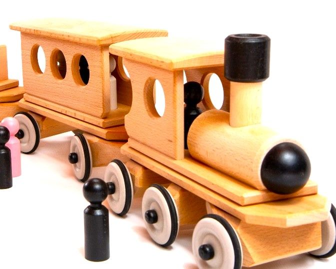 Holzschiebezug Lokomotive mit Personenwaggon, Dynamiko von Dynamiko
