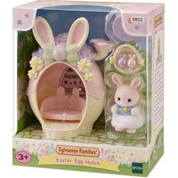 Sylvanian Families 5802 - Eastern Egg Hutch, Babyhasen Osterspaß Spielset von EPOCH Traumwiesen GmbH