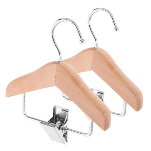 ERINGOGO 2 Stück Mini Kleiderbügel für Puppen Stabil und Praktisch für Puppenkleidung und Puppenhaus Zubehör aus Hochwertigem Gefertigt Lösung für Puppenliebhaber ERINGOGO 2 Stück Mini Kleiderbügel für Puppen Stabil und Praktisch für Puppenkleidung und Puppenhaus Zubehör aus Hochwertigem Gefertigt Lösung für Puppenliebhaber von ERINGOGO