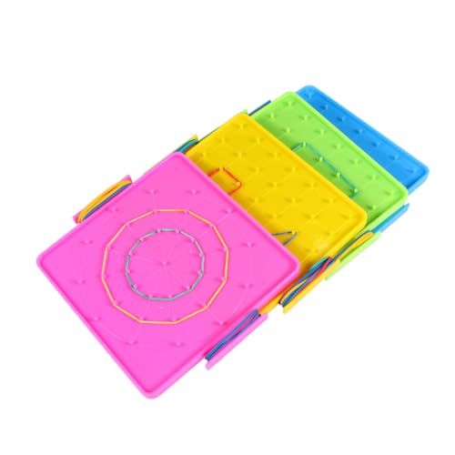 ERINGOGO 4 Stück Teiliges Geobrett aus Hochwertigem Kunststoff Farbenfrohes Nagelbrett für Grundschüler Doppelseitig mit Kantenlänge Fördert Feinmotorik Formenerkennung und Zufällige Farbe von ERINGOGO