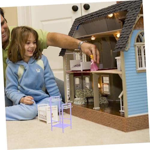 ERINGOGO Miniatur Kleiderständer mit Mini Kleiderbügeln Puppenkleiderhalter für Puppenhaus Zubehör Realistischer Puppen Kleiderorganizer von ERINGOGO