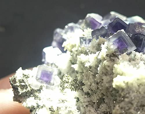 120g seltenes transparentes lila Würfel-Fluorit-Kristallexemplar/China von ERNZI