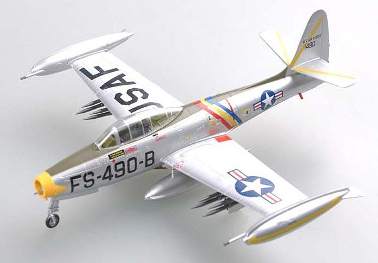 F-84G 51-10353310 Fighter BomberSquadro F-84G 51-10353310 Fighter BomberSquadro von Easy Model