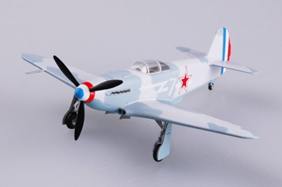 Yak-3 1st Guards Fighter Division 1945 Yak-3 1st Guards Fighter Division 1945 von Easy Model